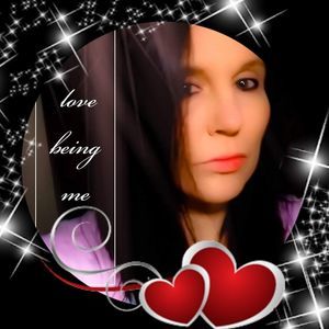 Meet your Posher, Gina